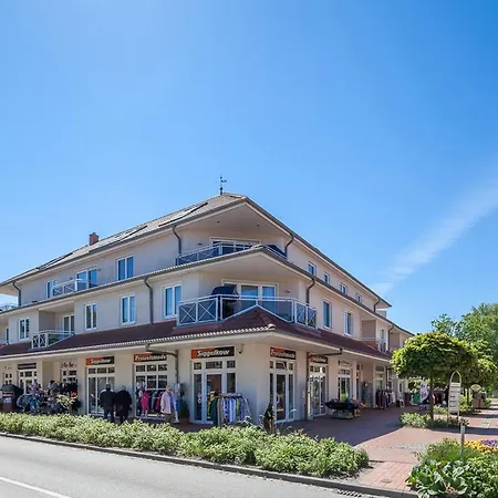 Waterkant 04 -promenadendeck